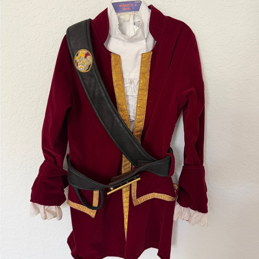 Disney Captain Hook Jacket S 5/6